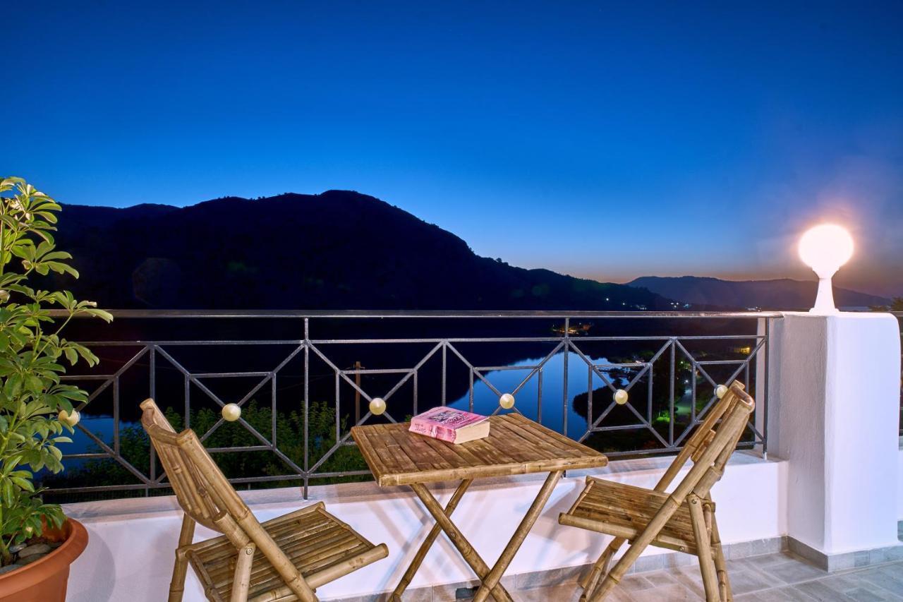 Lake View Suites Kávallos Eksteriør billede
